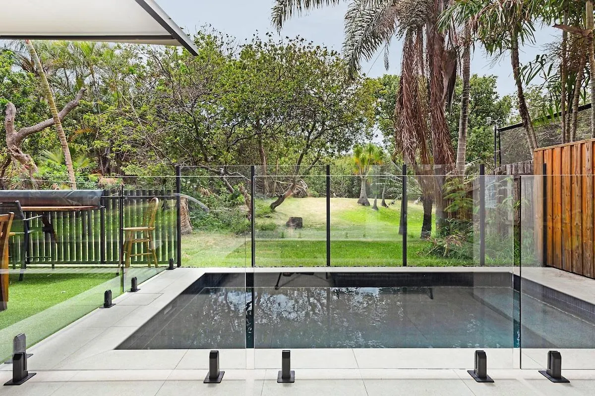 Dom wakacyjny Willa Oceanic-Pet Friendly Townhouse 8Min To Mooloolaba Parrearra Australia